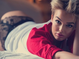 Rosie Robinson (click to view)