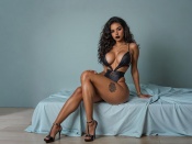 AI Curvy brunette