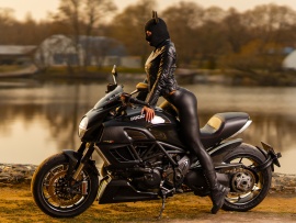 Ducati Diavel and cosplay babe (click to view)